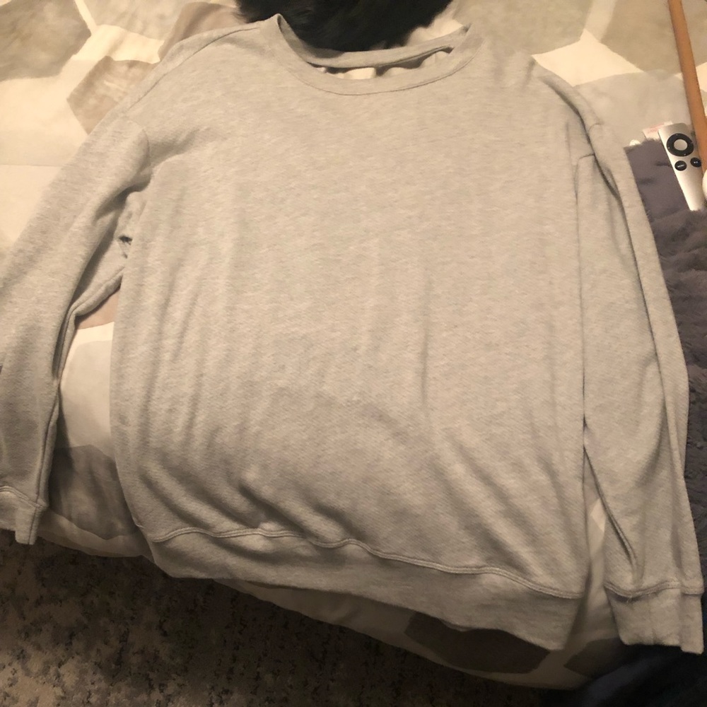 Backless sweatshirt